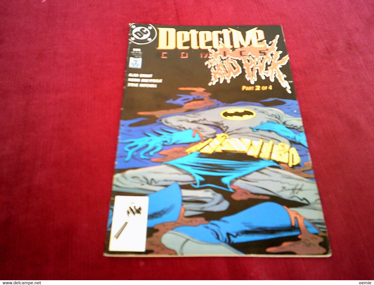 DETECTIVE  COMICS   N° 605 - DC