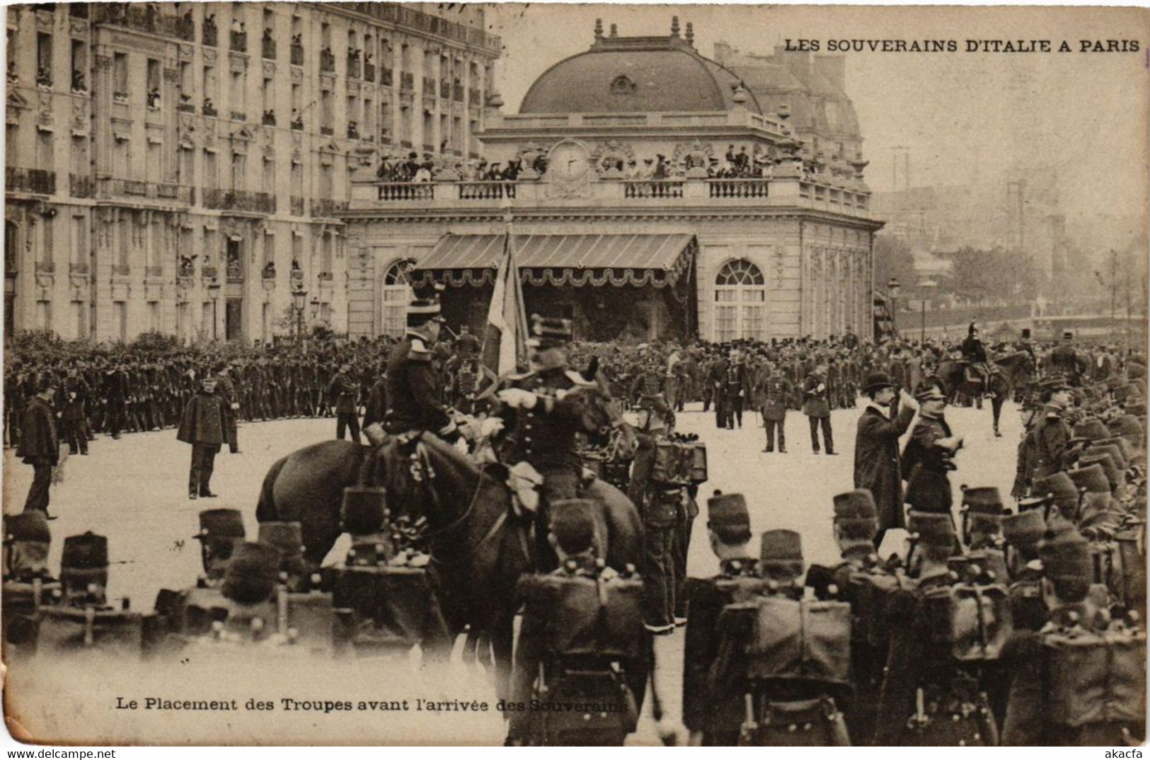 CPA PARIS Placement Ds Troupes Avant L'arrivée Ds Souverains D'Italie (305510) - Recepciones