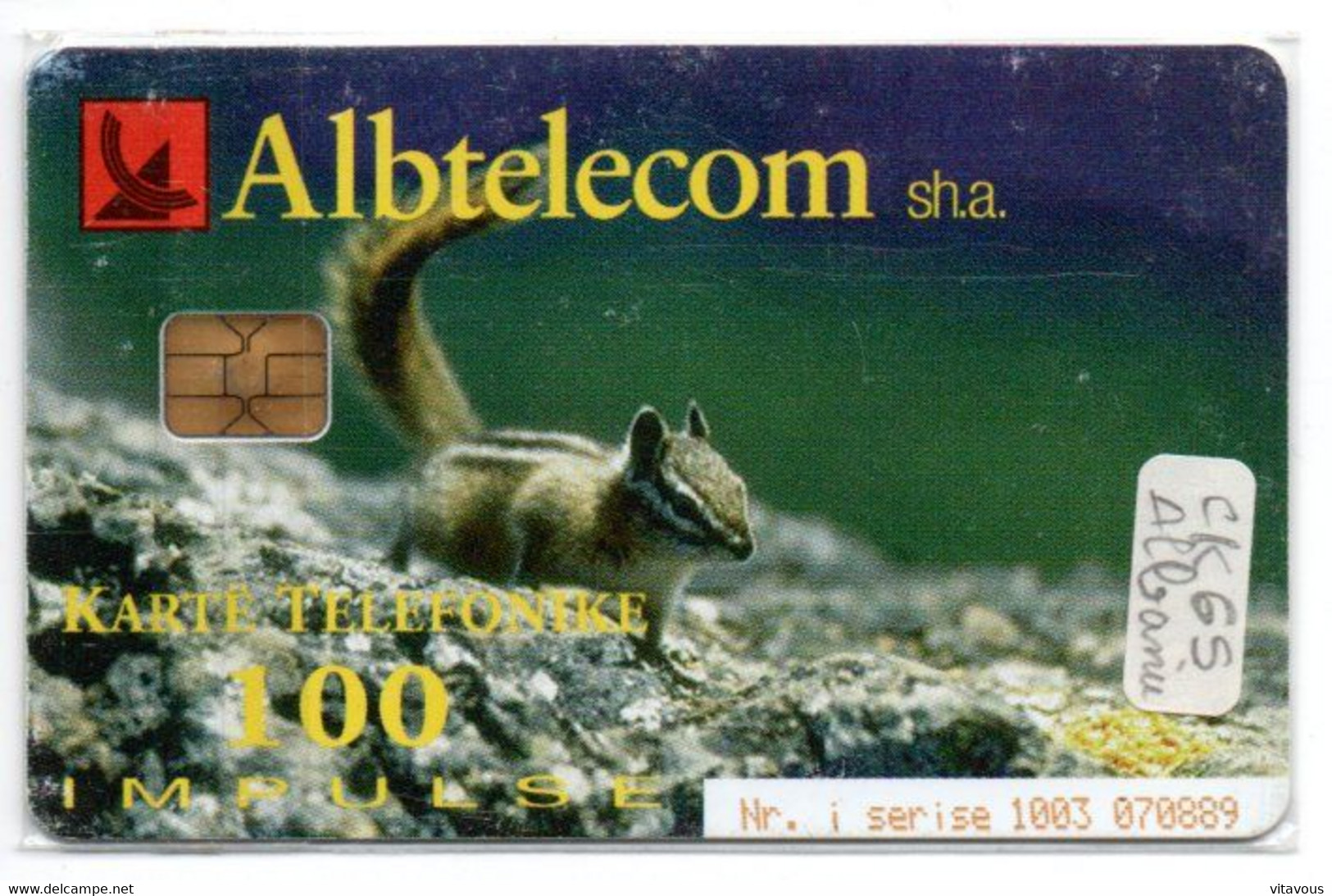 Loup Wolf Lobo Lupo  écureuil Animal Télécarte Albanie Phonecard  (G 896) - Albania