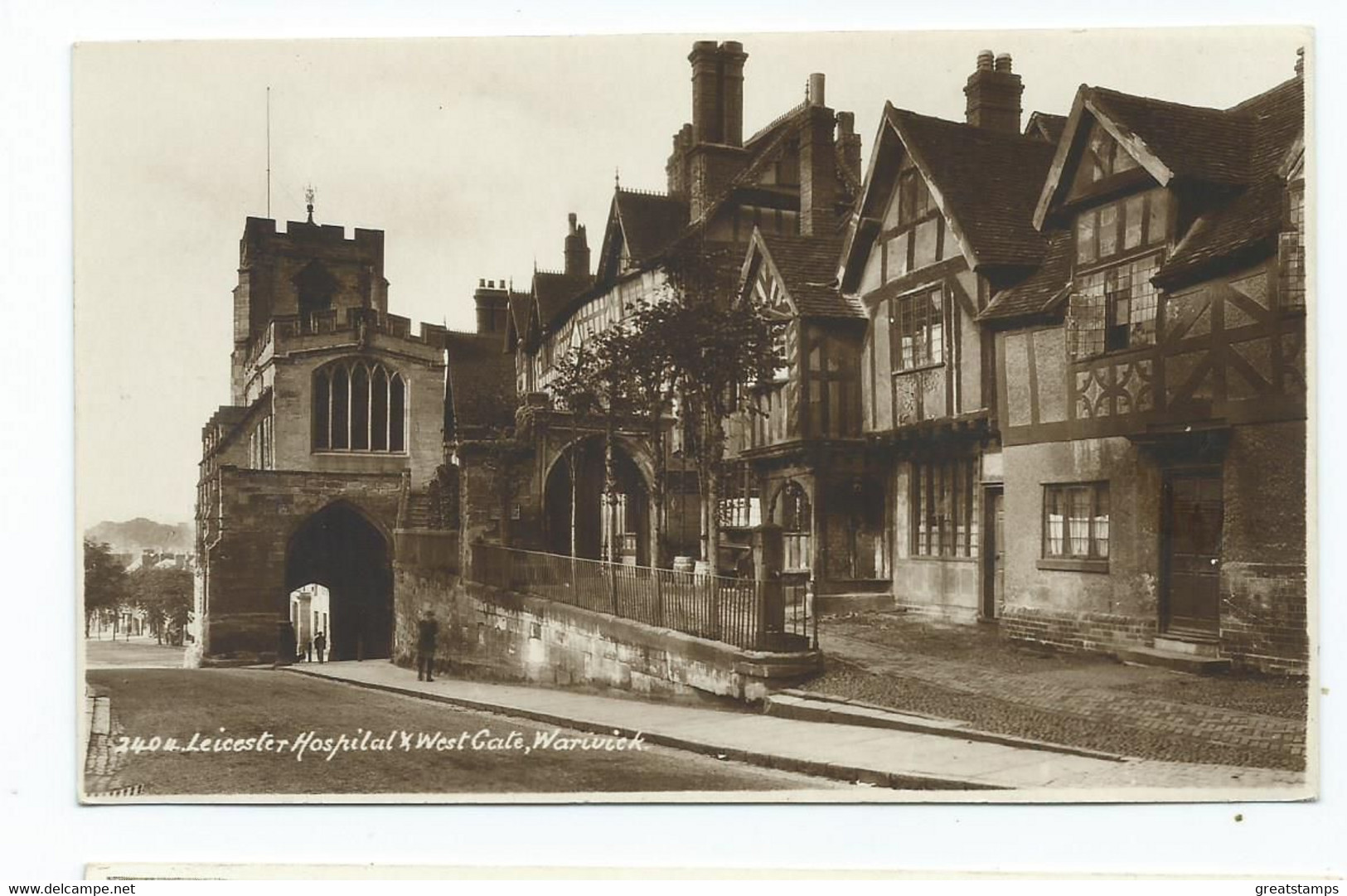 Warwickshire Unusedsunshine Rp  Postcard Leicester Hospital West Gate Warwick - Warwick