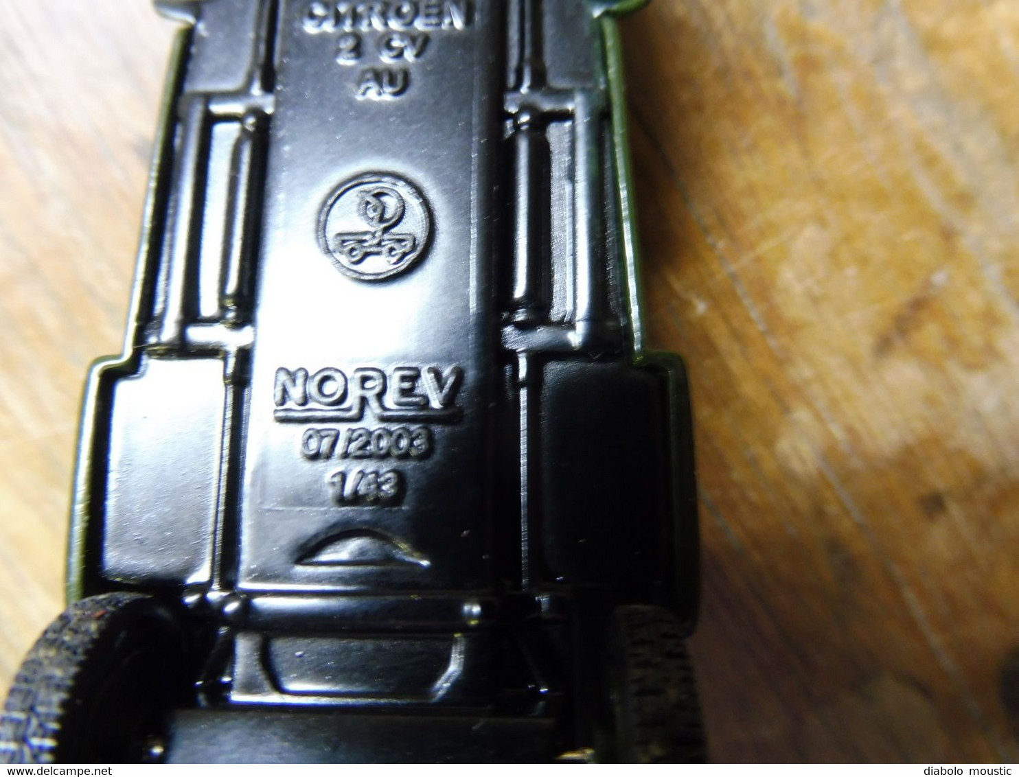 Modèle Réduit 1/43e  CITROËN 2CV De La Poste 1952    "NOREV" (état Superbe Et Complet Avec Son Emballage D'origine) - Norev