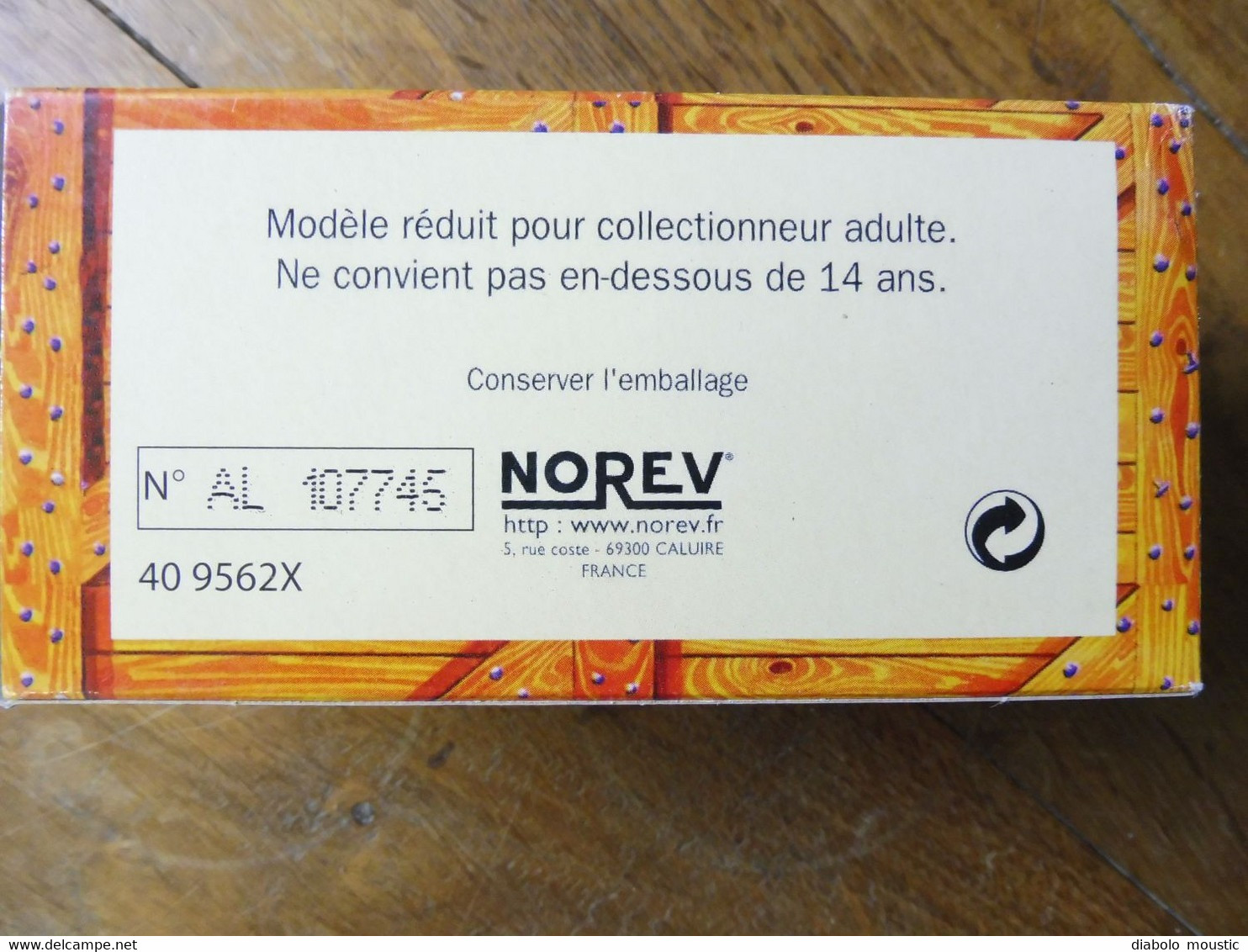 Modèle réduit 1/43e  CITROËN 2CV de La Poste 1952    "NOREV" (état superbe et complet avec son emballage d'origine)