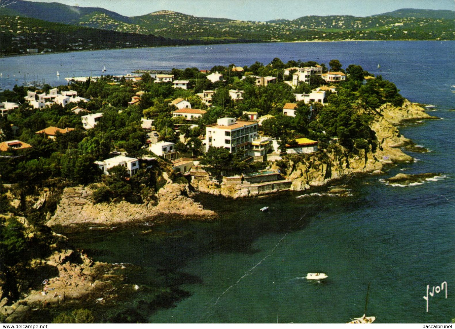 CAVALAIRE SUR MER - VUE GENERALE SUR LE CAP - Cavalaire-sur-Mer