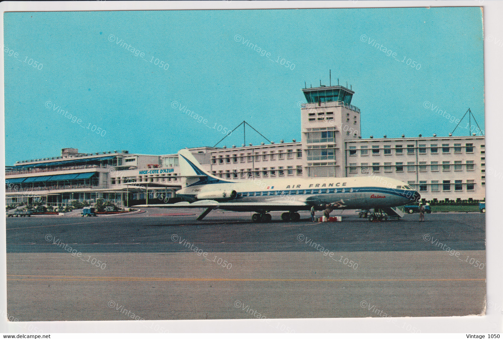 ✅ CPA NICE La Caravelle Et L'aéroport De NICE-Côted'Azur 1970  Editions D'Art MUNIER-MONTLUET  +/-9x14cm #122017 - Luchtvaart - Luchthaven