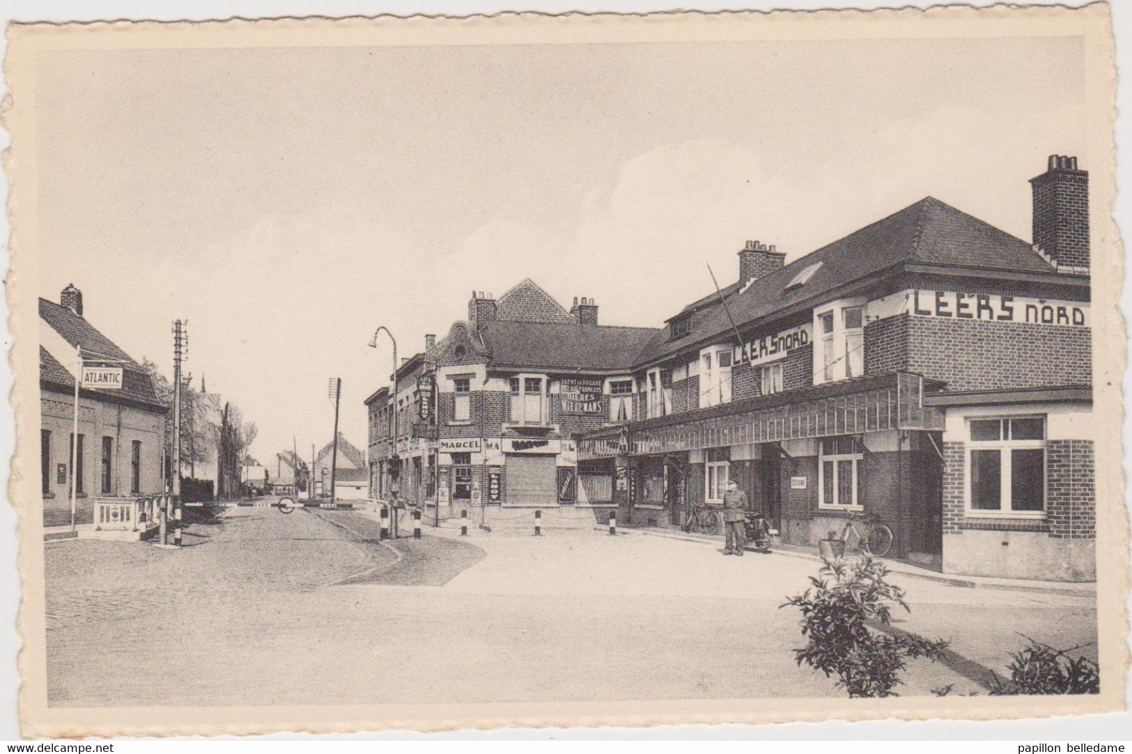 LEERS-NORD 3 Cartes Bureau De Douane, La Place Et L'Ecluse. - Estaimpuis