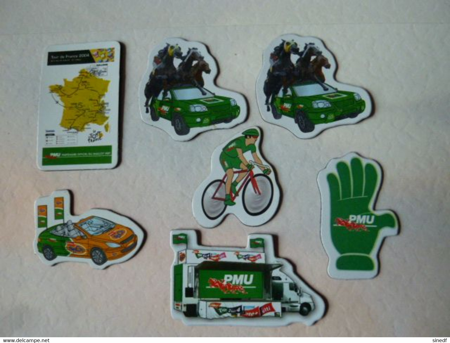 Lot Magnets TOUR DE FRANCE 2004  Velo  PMU Voiture Tierce Maillot Vert Cyclisme Magnet - Deportes