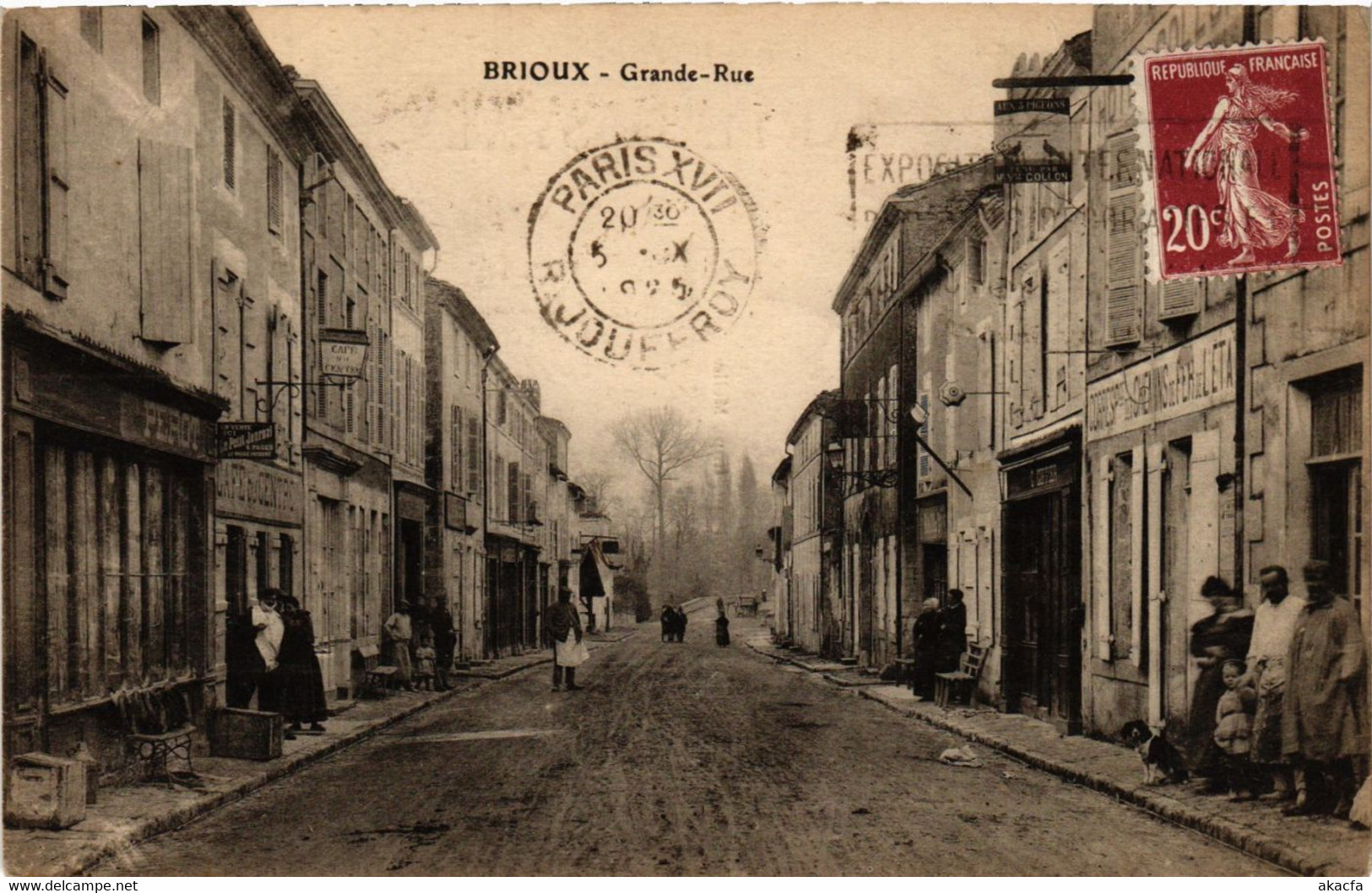 CPA Brioux - Grande-Rue (297465) - Brioux Sur Boutonne