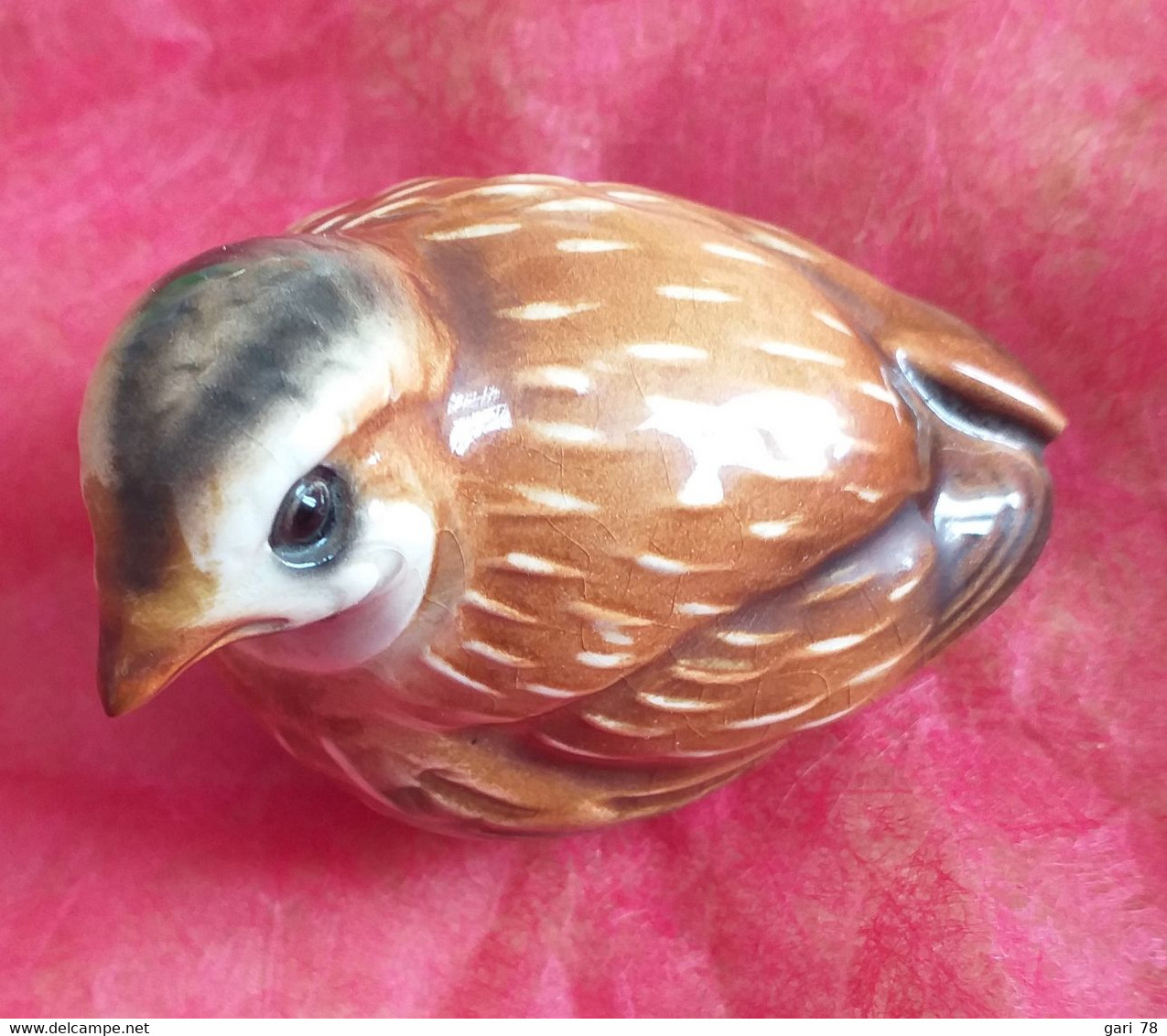 Oiseau en porcelaine allemande GOEBEL, numéroté