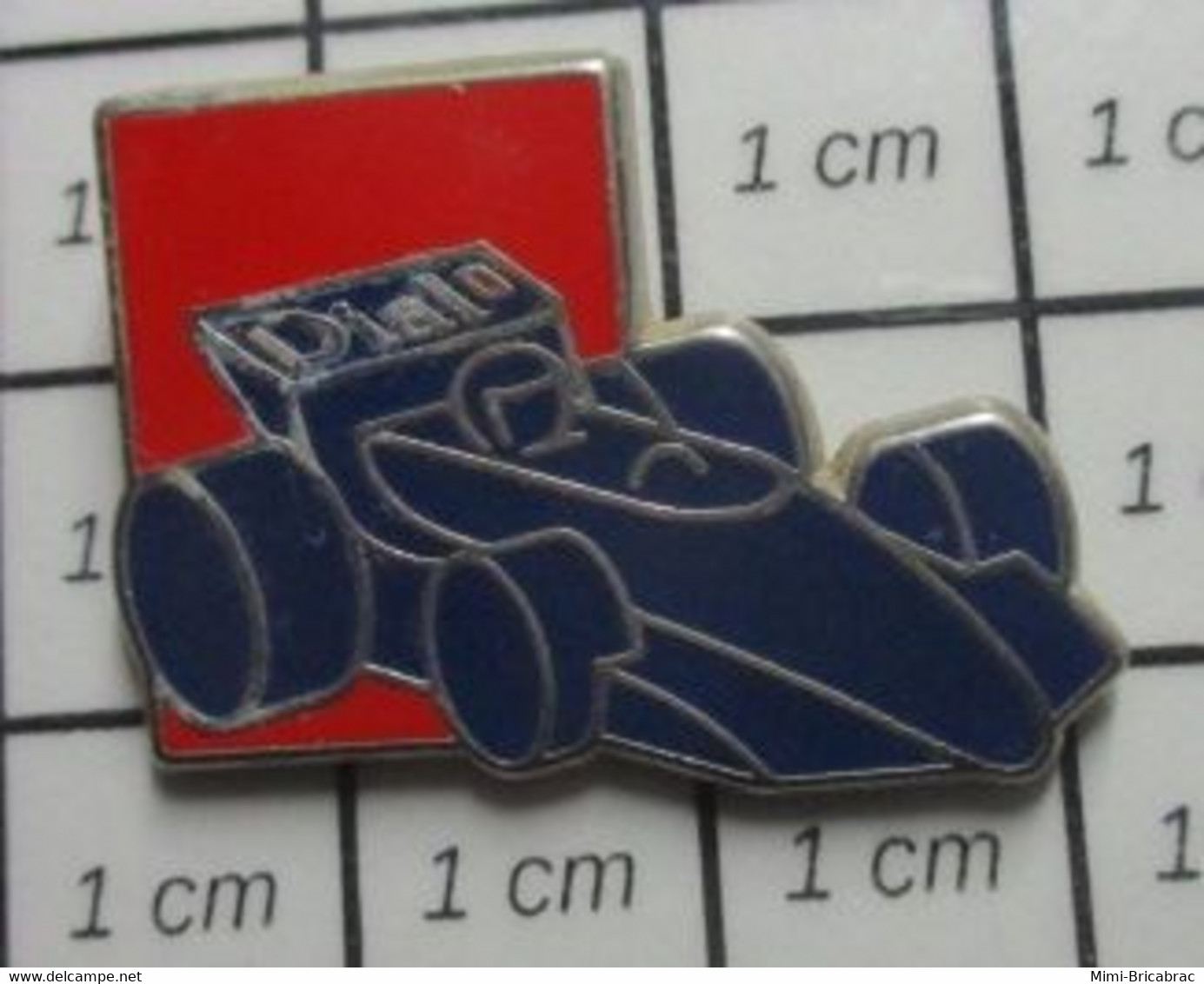 810i Pin's Pins / Beau Et Rare / SPORTS / AUTOMOBILE F1 FORMULE 1 DIAL Par SOFREC - Autorennen - F1