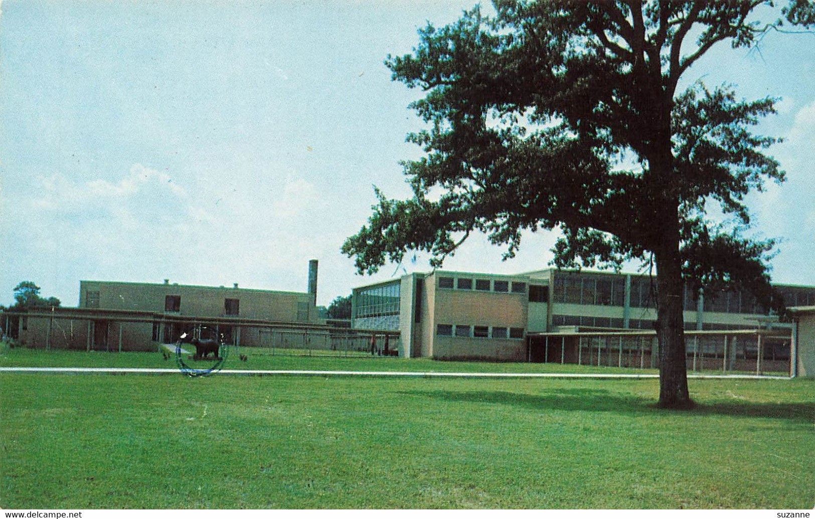 NEW BERN Hight School - Autres & Non Classés