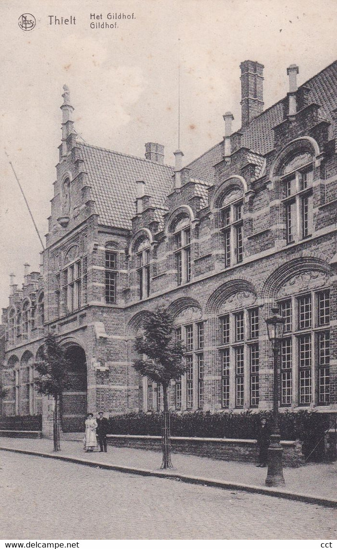 Thielt  Tielt   Het Gildhof  Gildhof  Edit A Delahaye-Pollet - Tielt