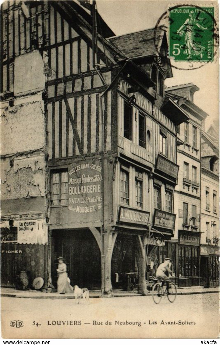 CPA LOUVIERS - Rue Du NEUBOURG - Les Avant-Soliers (181985) - Le Neubourg