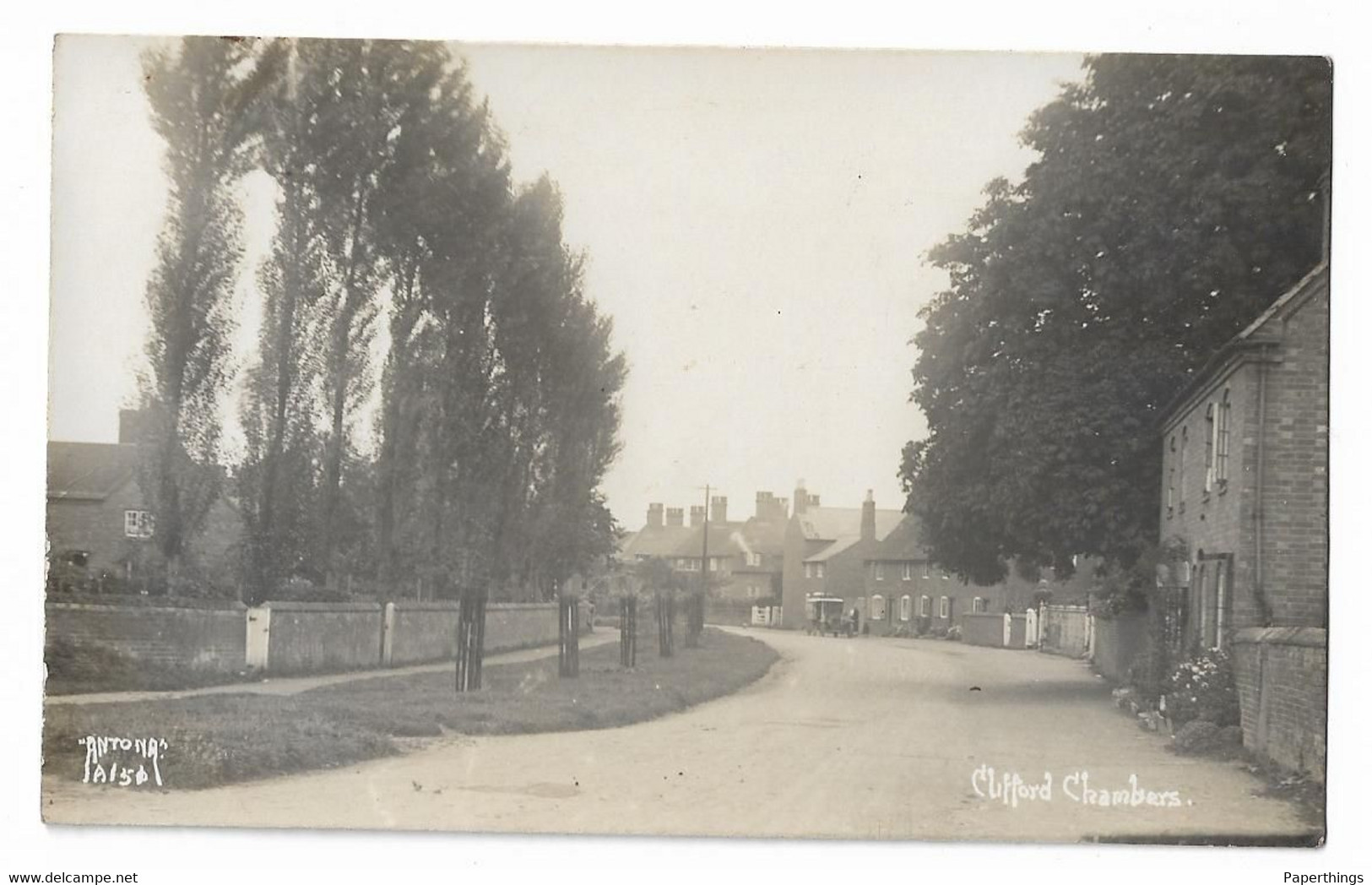 Real Photo Postcard, Warwickshire, Clifford Chambers, Street, Road, House, Car, Landscape. - Stratford Upon Avon