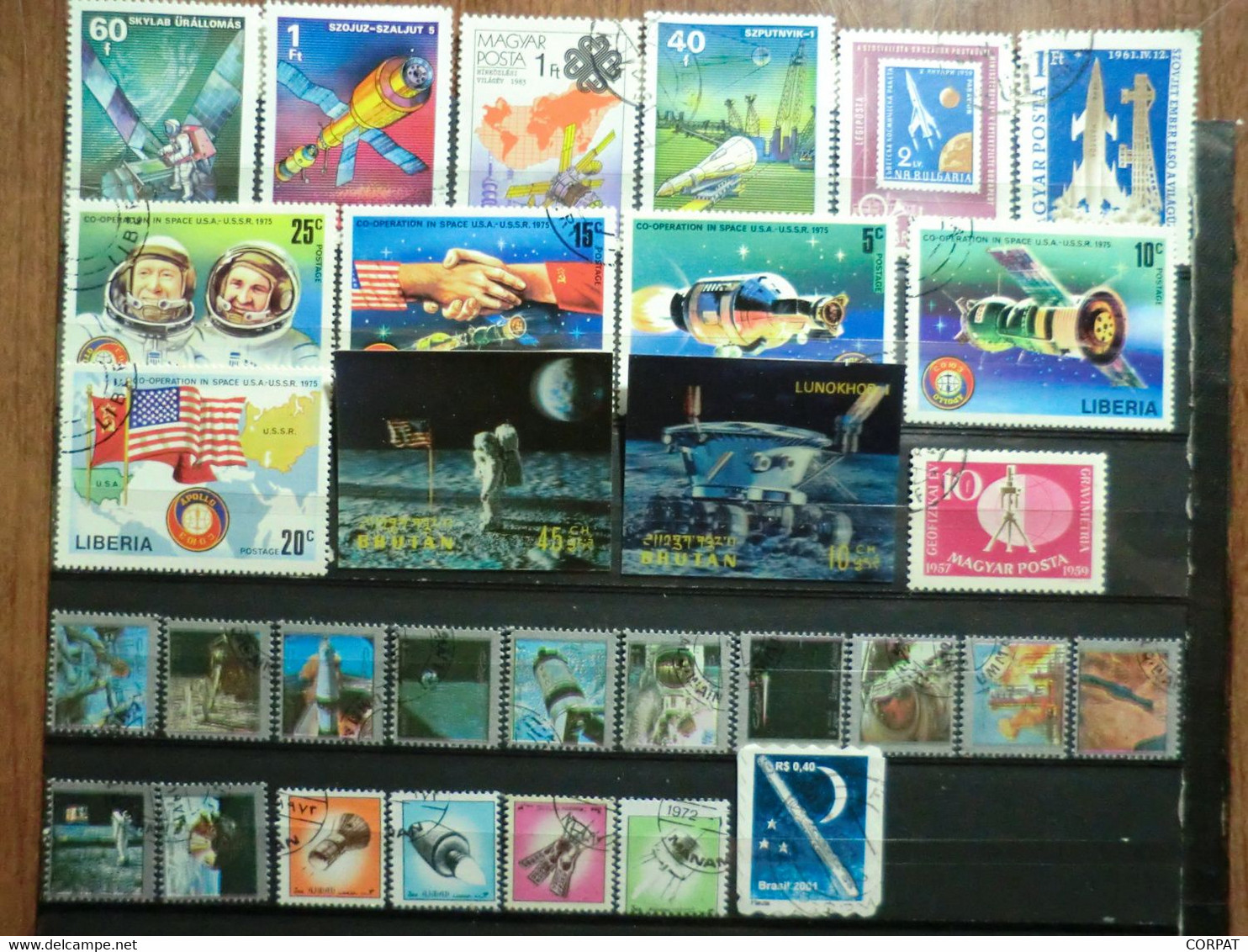 SPACE:different Used Stamps  ( Check 9 Photos) - Sammlungen