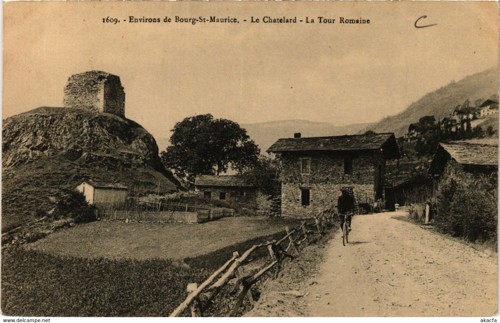 CPA Env. De BOURG-St-MAURICE - Le CHATELARD - La Tour Romaine (651233) - Le Chatelard