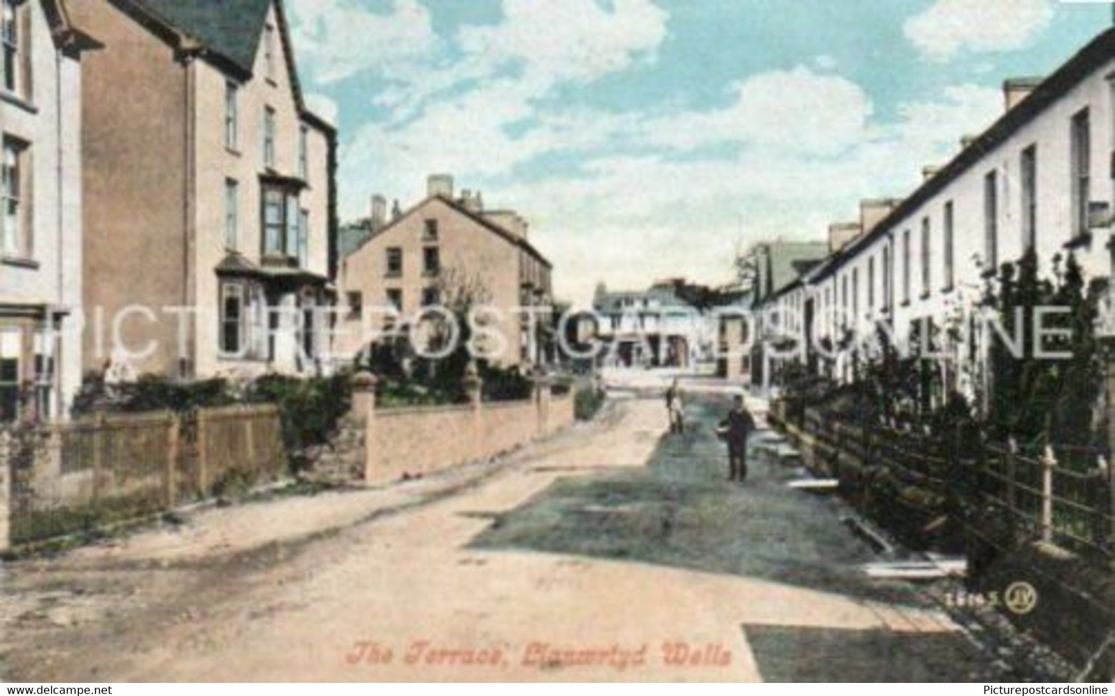 LLANWRTYD WELLS THE TERRACE OLD COLOUR POSTCARD WALES - Breconshire