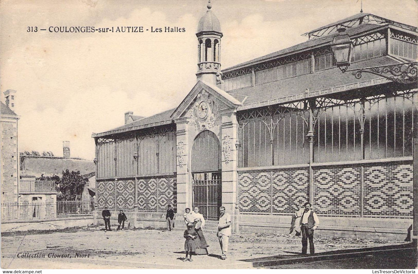 CPA France - Deux Sèvres - Coulonges Sur L'Autize - Les Halles - Collection Clouzot - Oblitération Ambulante 1913 - Coulonges-sur-l'Autize