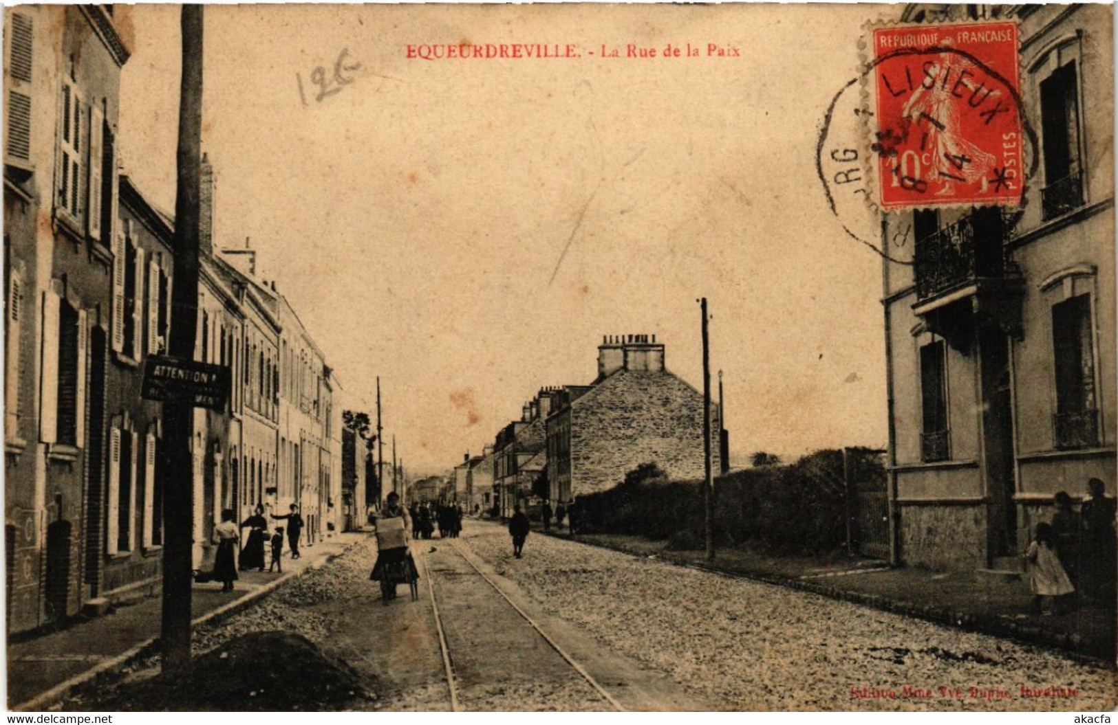 CPA Equeurdreville - La Rue De La Pais (589324) - Equeurdreville