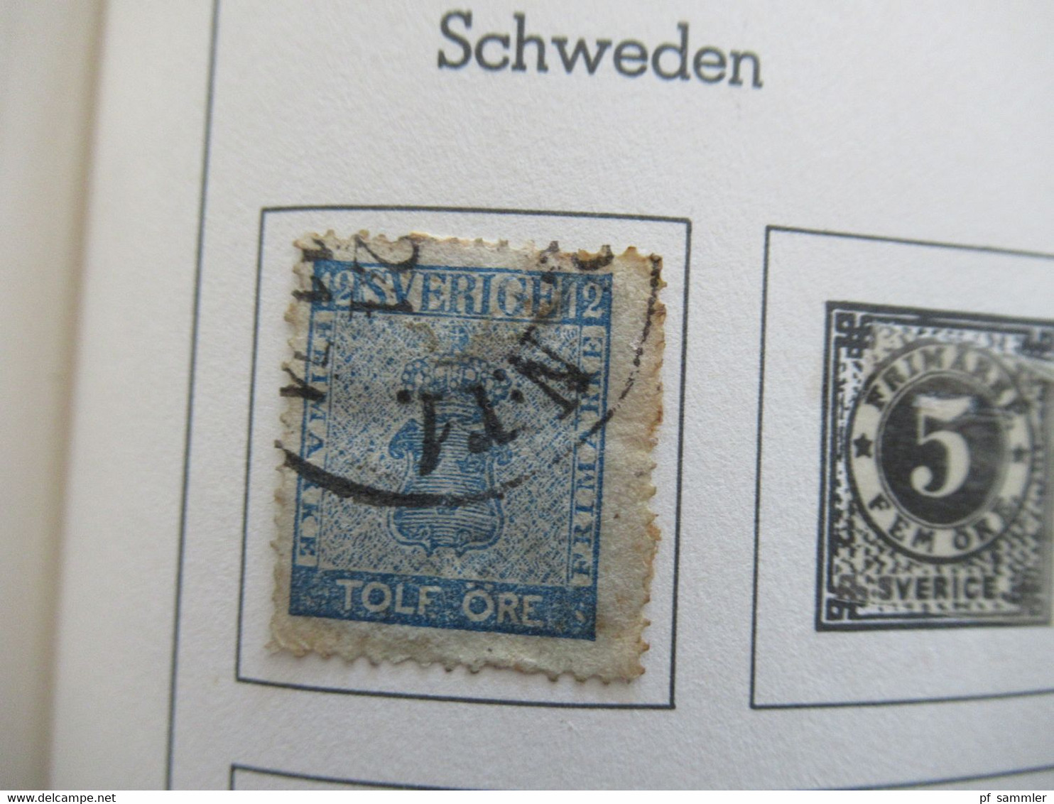 Leuchtturm Briefmarken Album Die Ganze Welt / Vordruckalbum etliche Marken! Gestempelt / o / eingeklebt!!