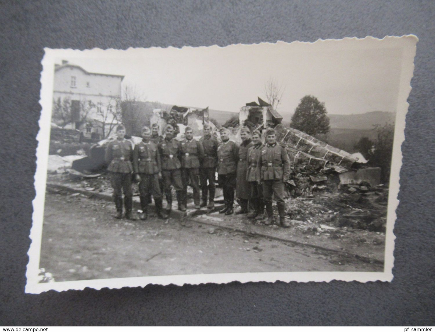 Fotos 2.WK um 1941 Soldaten / Krieg / Hitlerjugend ?! Interessanter Stöberposten mit 37 Fotos (natürlich Originale)