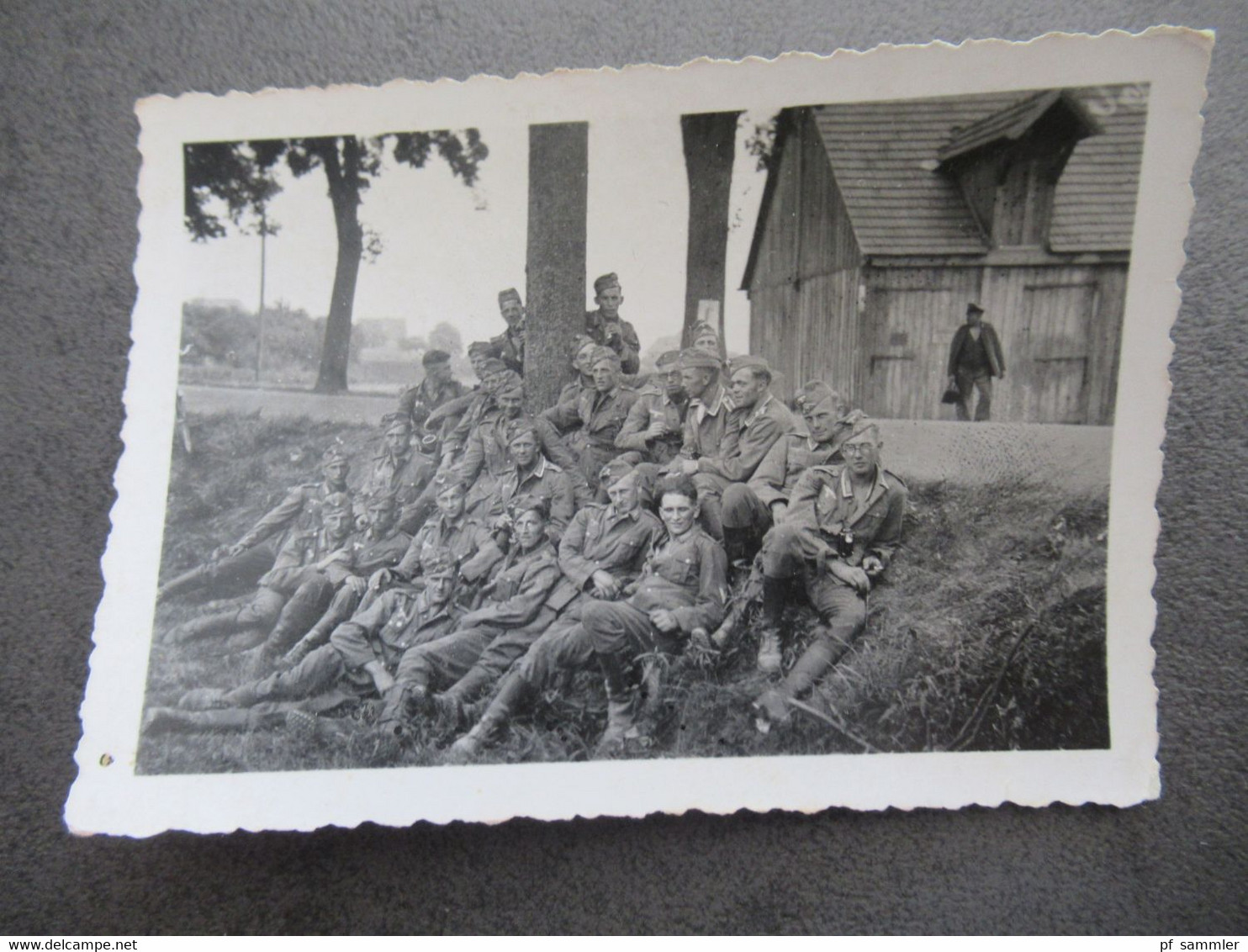 Fotos 2.WK um 1941 Soldaten / Krieg / Hitlerjugend ?! Interessanter Stöberposten mit 37 Fotos (natürlich Originale)