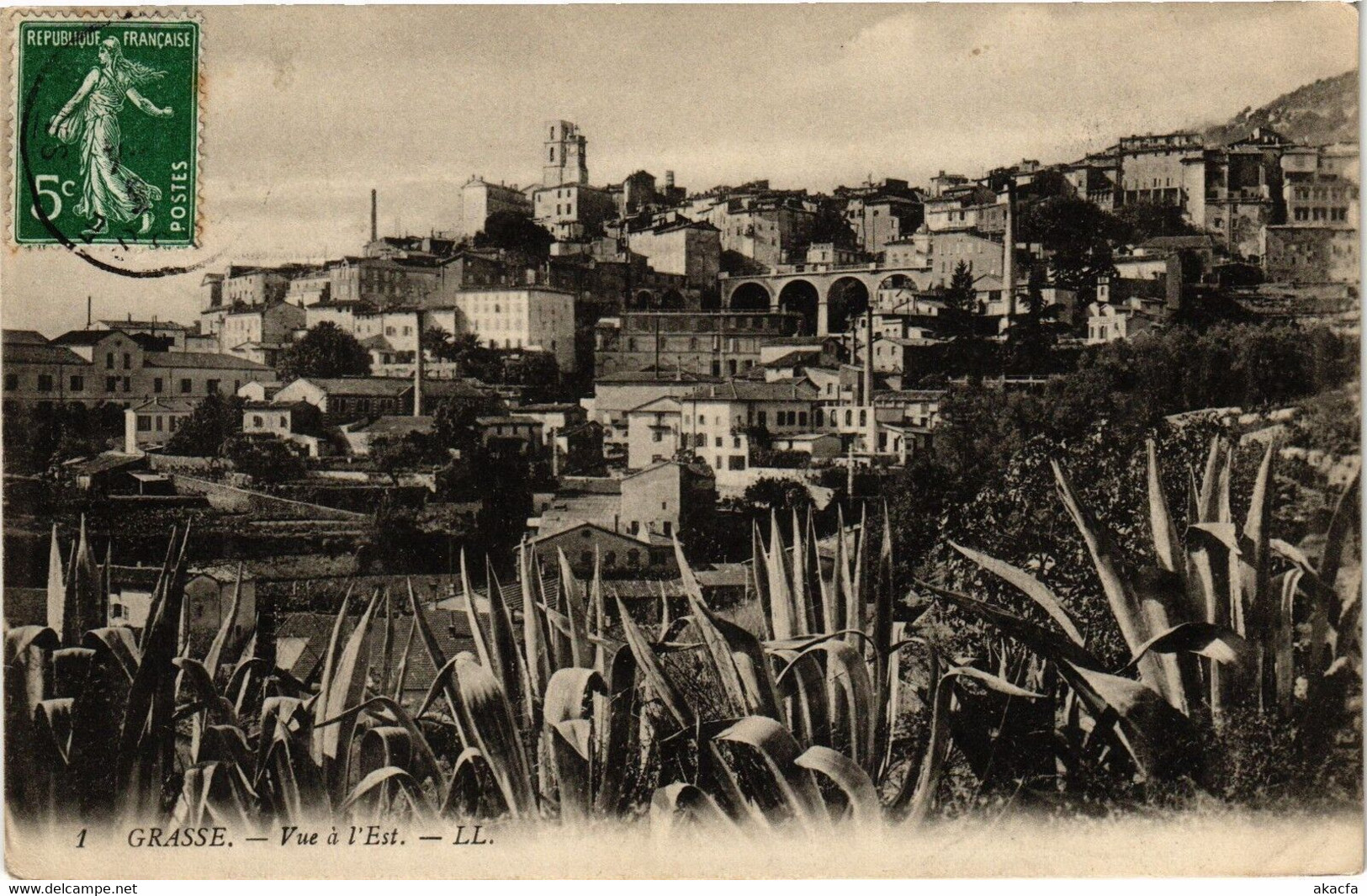 CPA GRASSE - Vue A L'est (192101) - Grasse