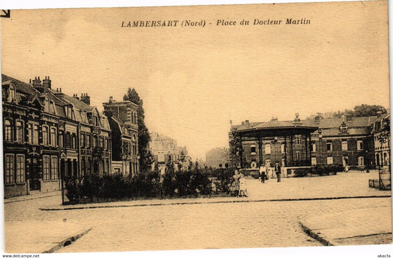 CPA LAMBERSART - Place Du Docteur Martin (204645) - Lambersart