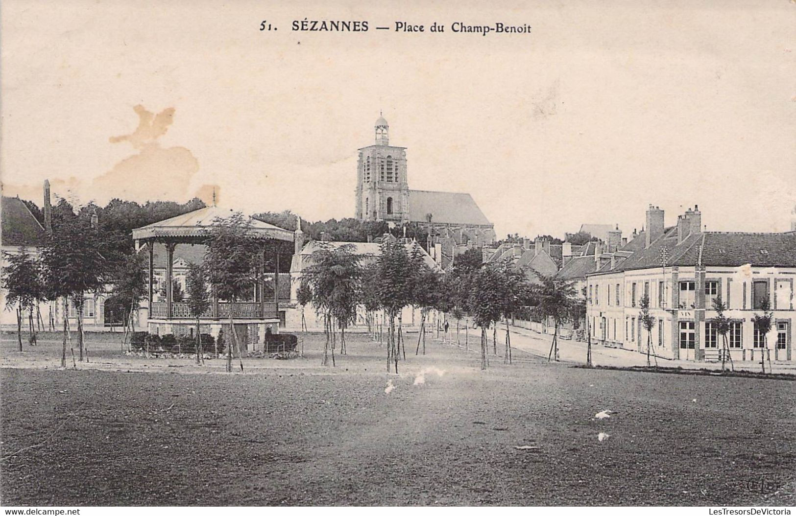 CPA - France - 51 - SEZANNE - Place Du Champ Benoit - Kiosque - Sezanne