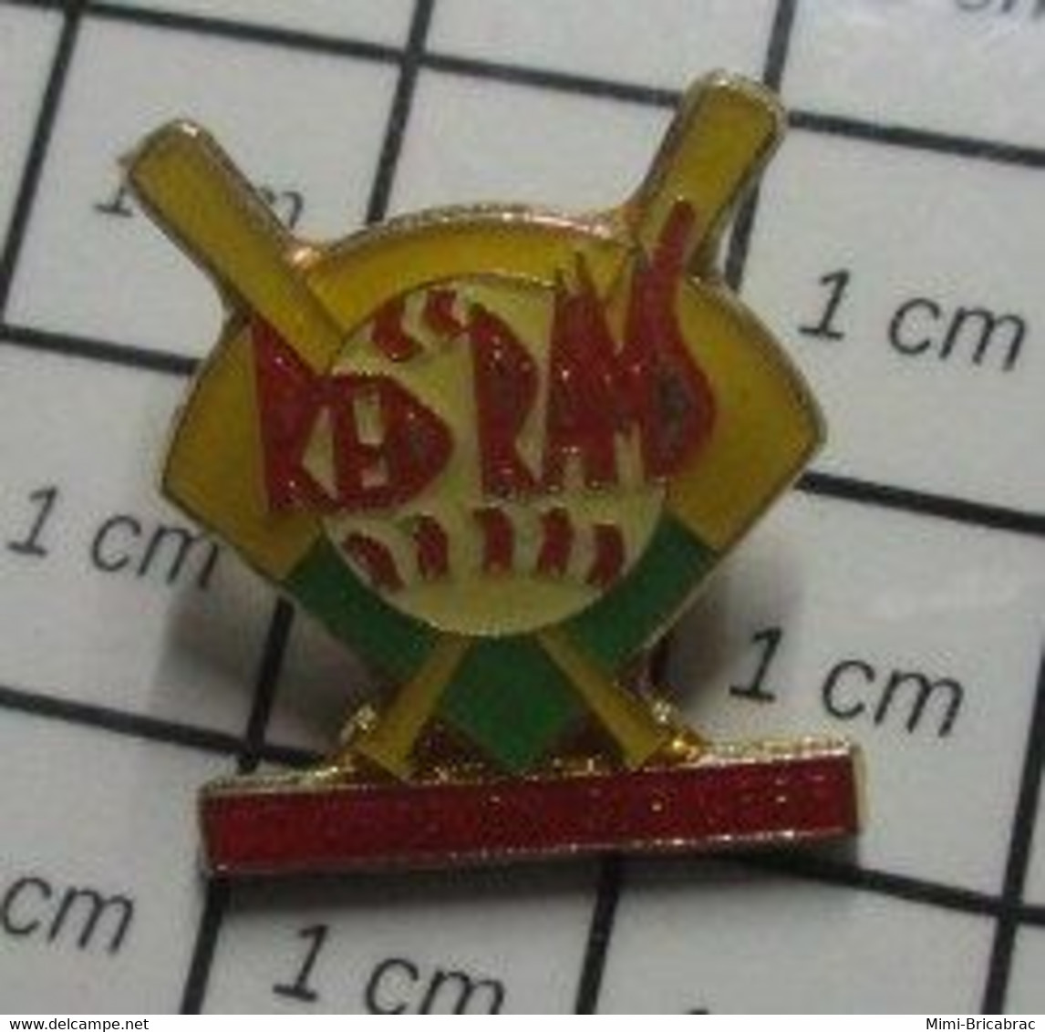 413i Pin's Pins / Beau Et Rare / SPORTS / BATTE ET BALLE LES RED RAMS CLUB BASE-BALL SPORT Chiant ! - Honkbal