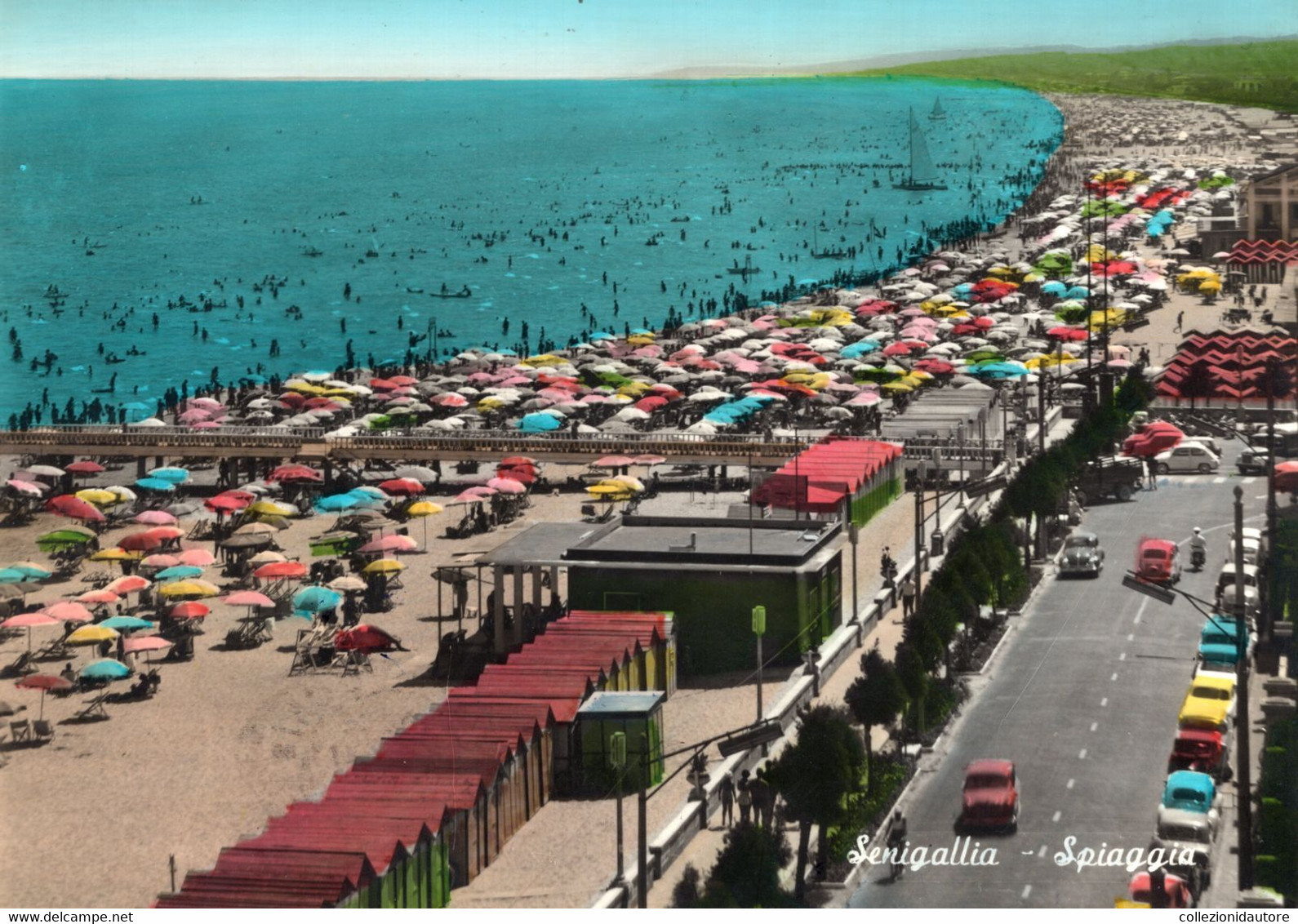 SENIGALLIA - CARTOLINA FG SPEDITA NEL 1965 - SPIAGGIA - ANIMATA E MOVIMENTATA - AUTO D'EPOCA - Senigallia