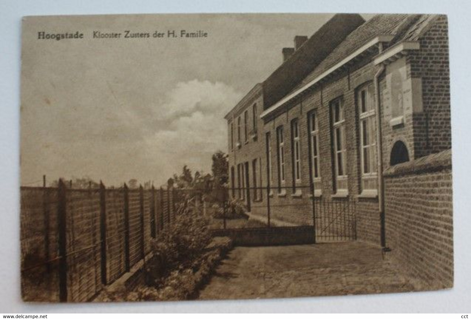 Hoogstade  Alveringem   Klooster Zusters Der H Familie - Alveringem