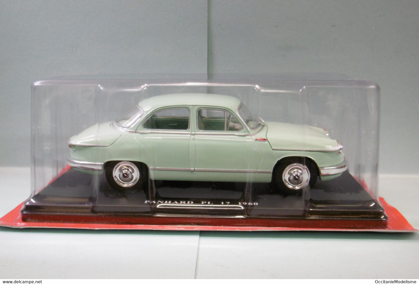 Hachette / Ixo - PANHARD PL 17 1960 Vert Pâle Neuf NBO 1/24 - Andere & Zonder Classificatie