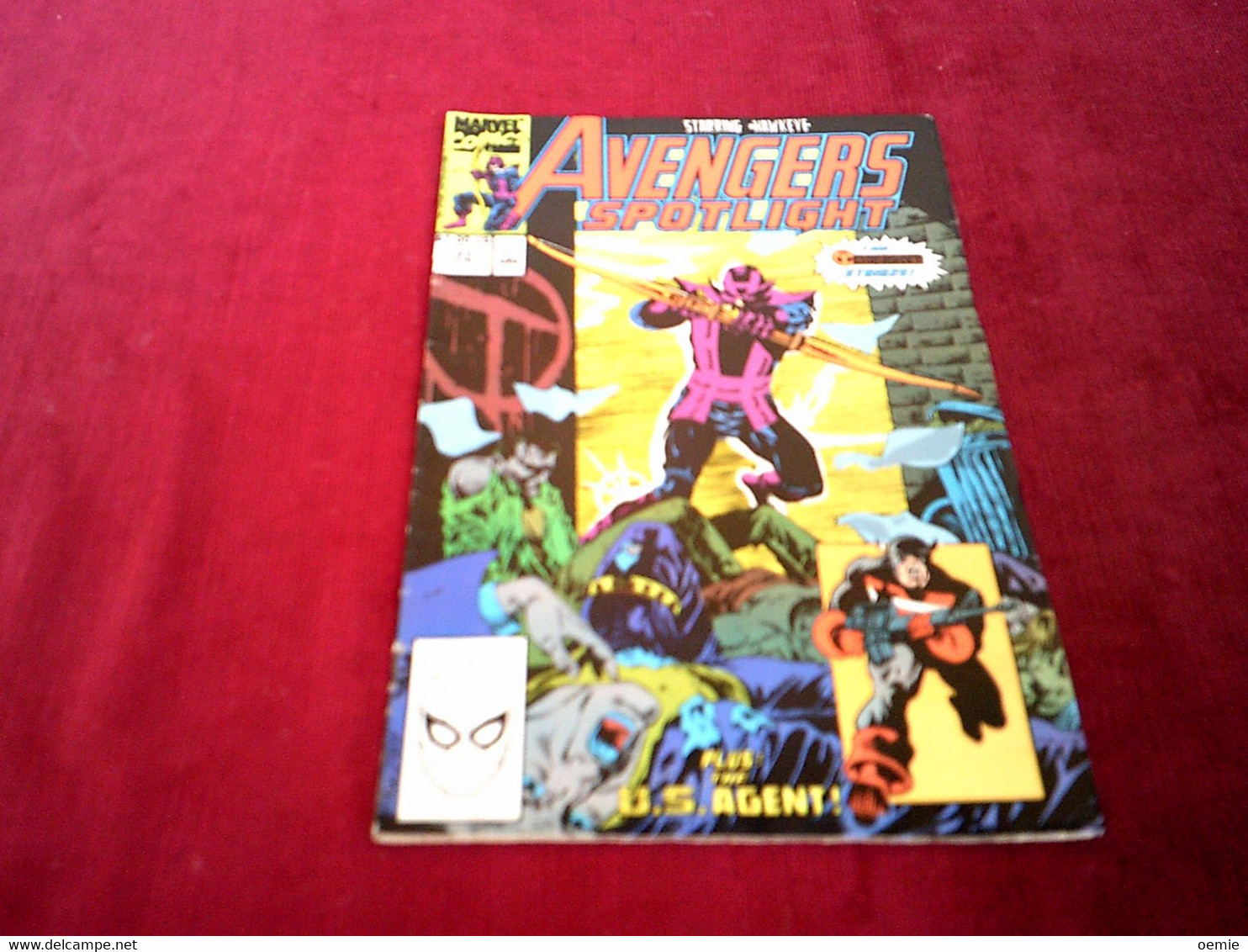THE  AVENGERS   SPOTLIGHT  N° 33  JUN 1990 - Marvel