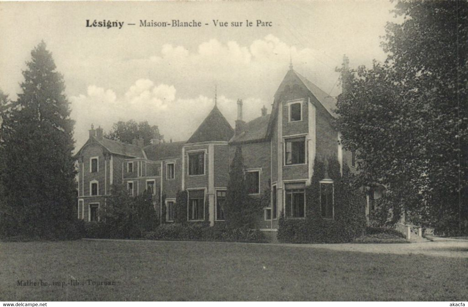 CPA LESIGNY - Maison - Blanche - Vue Sur Le Parc (170920) - Lesigny