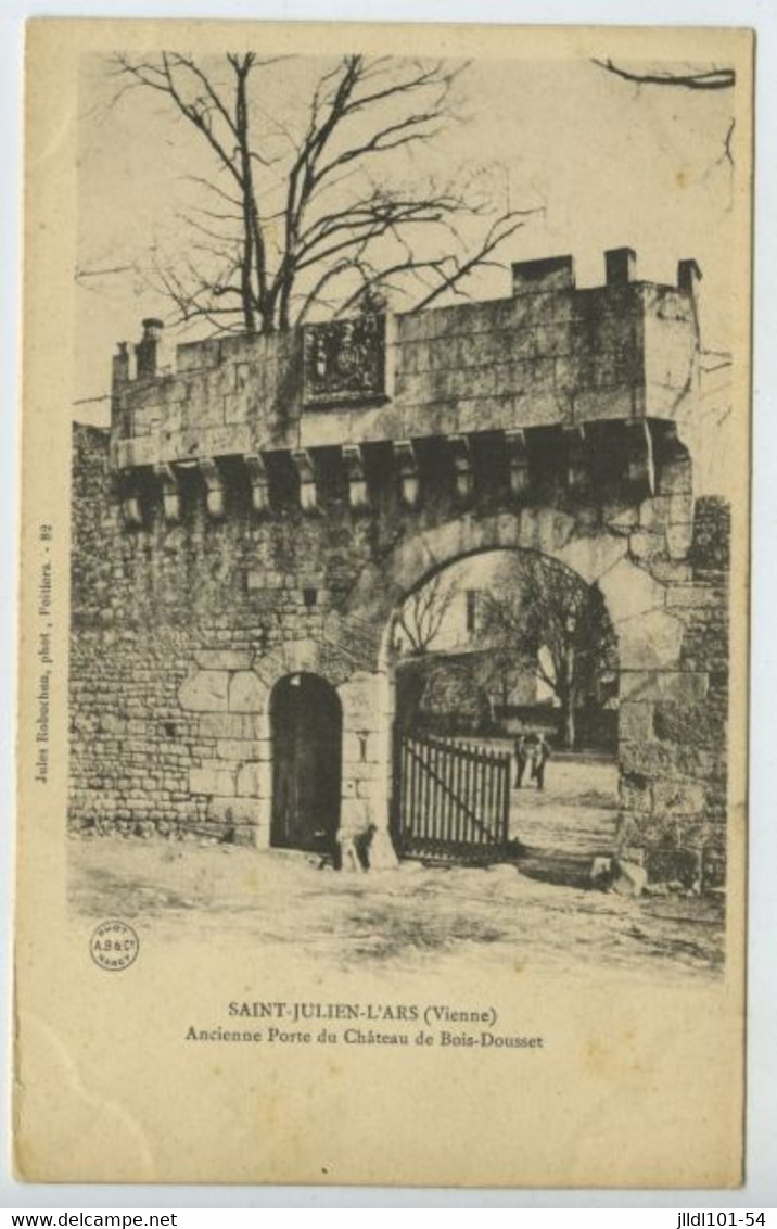 Saint Julien L'Ars - Ancienne Porte Du Château De Bois Dousset - Saint Julien L'Ars