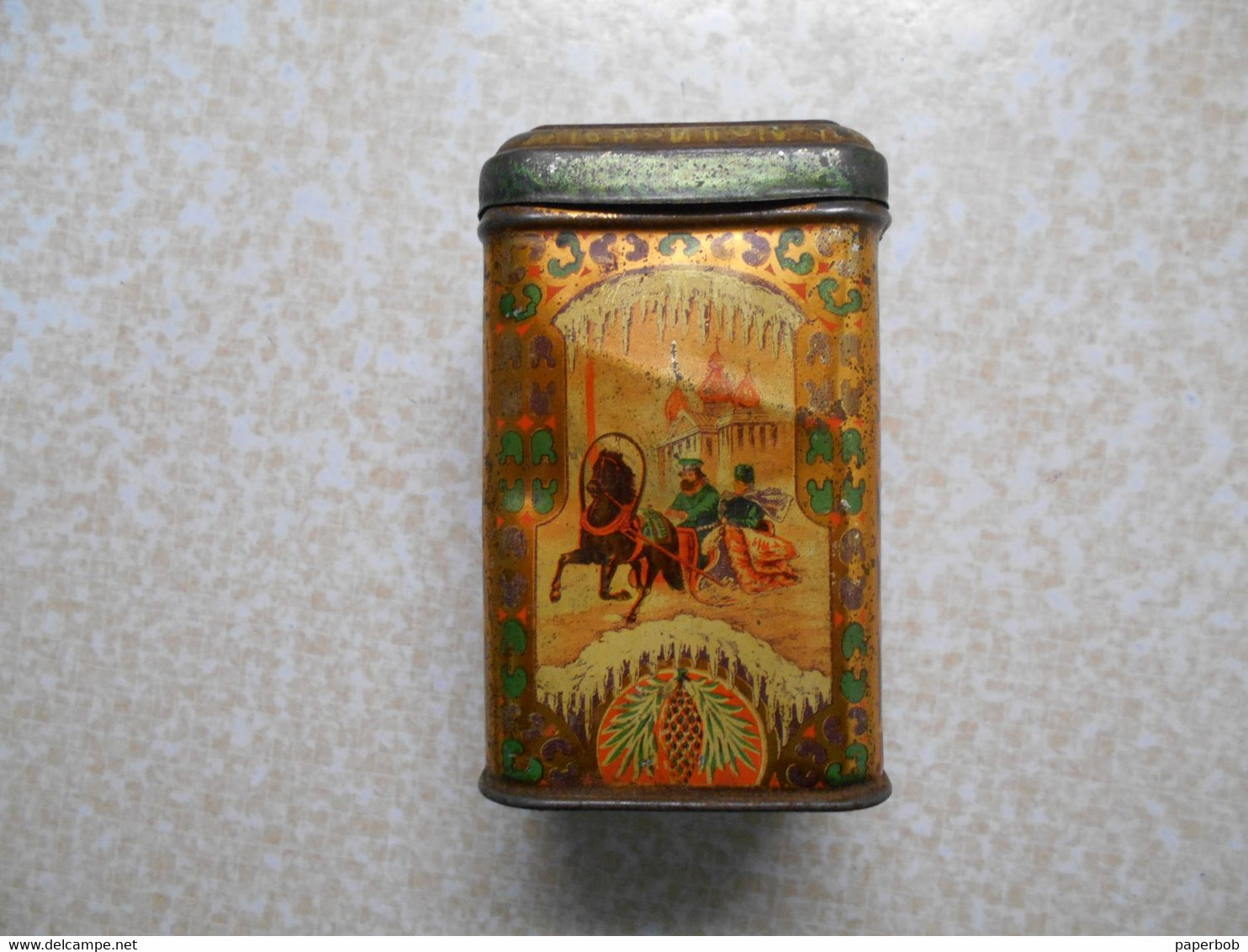 TEE CAN 1920 , SANTA CLAUS , RUSSIA - Latas