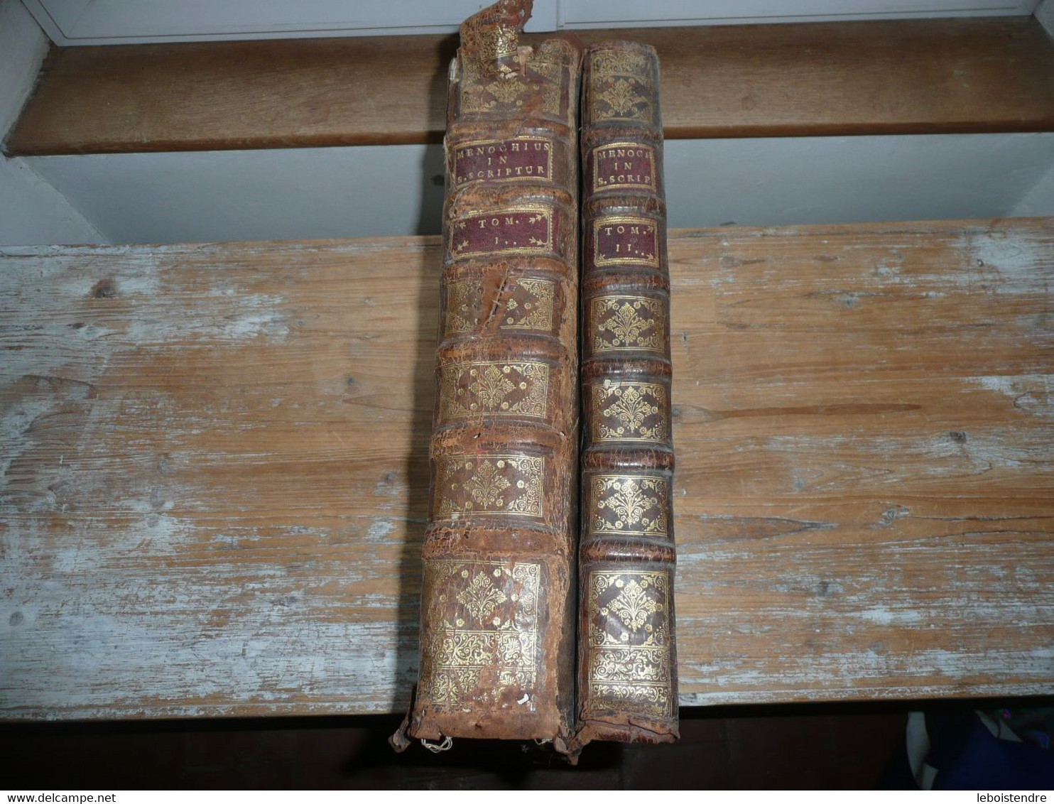 MENOCHII DOCTORIS THEOLOGI E SOCIETA TE JESU COMMENTARII TOTIUS S. SCRIPTURAE 1719 TOME 1 + 2 R. P. JOAN STEPHANI - Livres Anciens