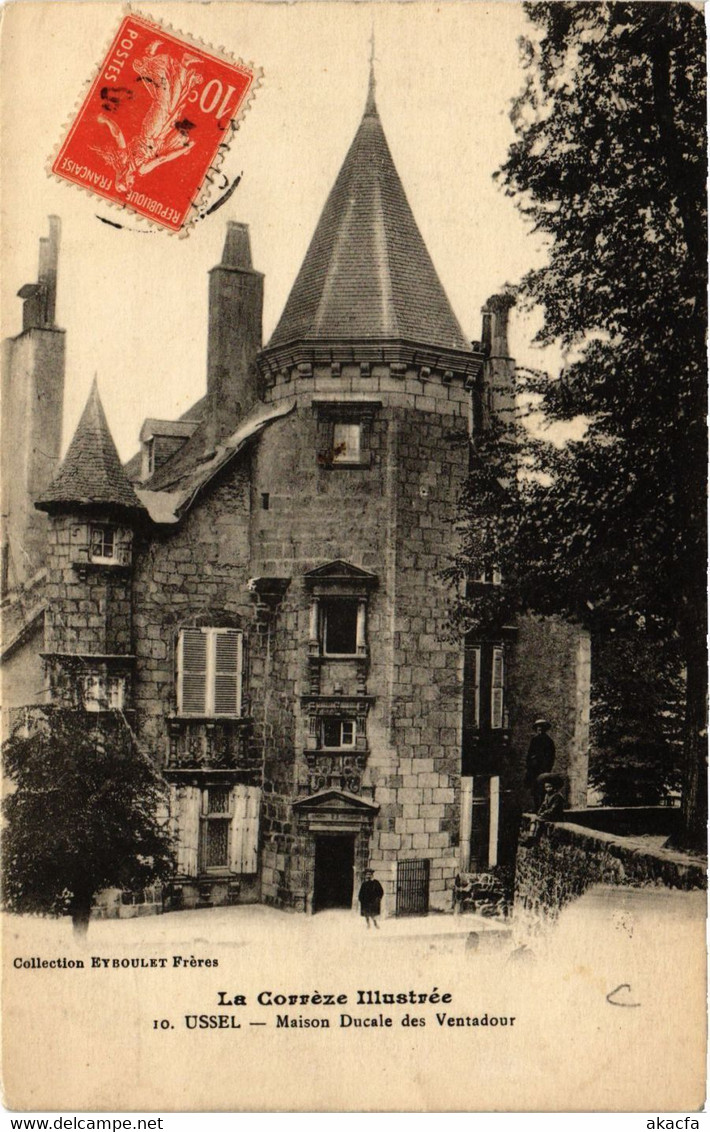 CPA USSEL - Maison Ducale Des Ventadour (692090) - Ussel