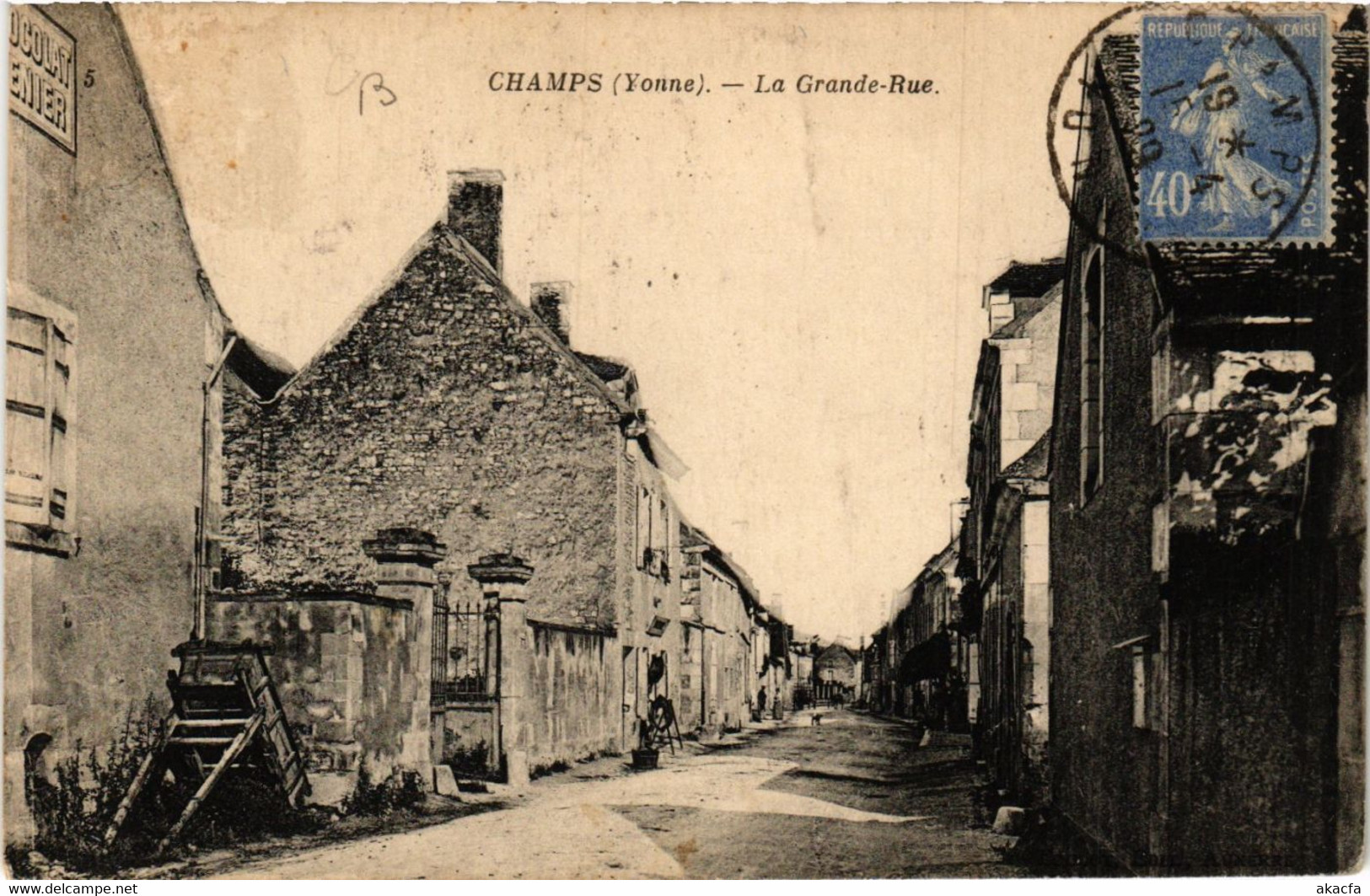 CPA Champs - La Grande Rue (658454) - Champs Sur Yonne