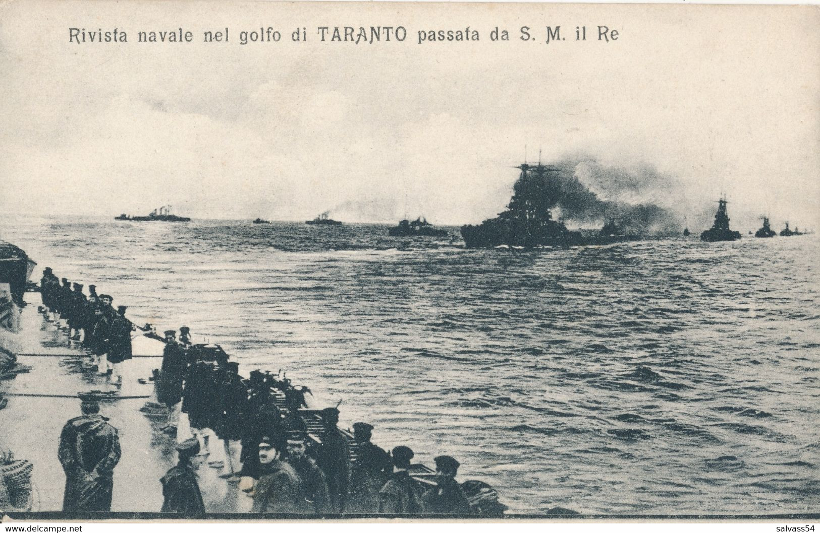 ITALIE - ITALIA - PUGLIA - TARANTO - Rivista Navale Nel Golfo Di TARANTO Passata Da S.M. Il Re - Taranto