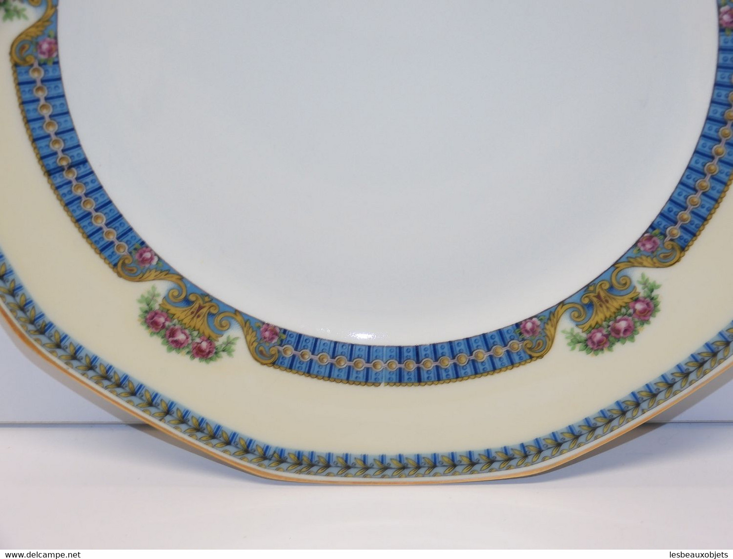 *PORCELAINE De LIMOGES PETIT PLAT à GÂTEAU / ASSIETTE Marqué LIMOGES JB FRANCE E - Limoges (FRA)