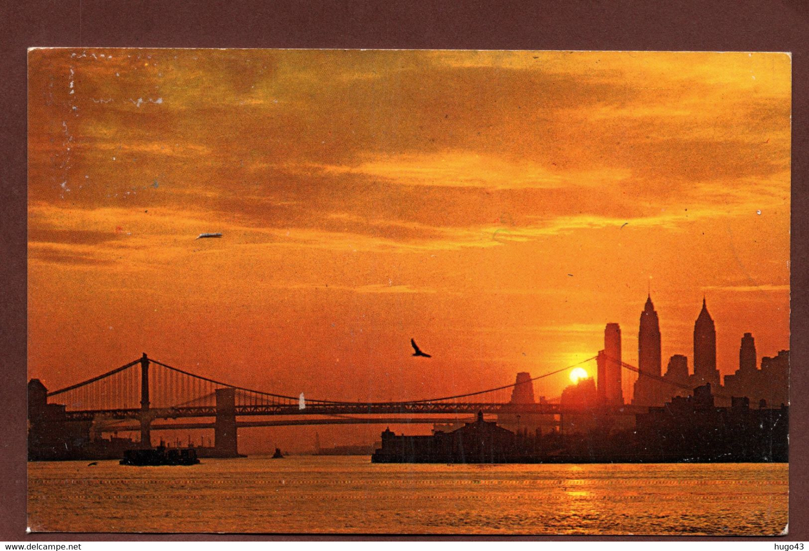 (RECTO / VERSO) SUNSET OVER NEW YORK CITY - BEAU TIMBRE - FORMAT CPA - Panoramische Zichten, Meerdere Zichten