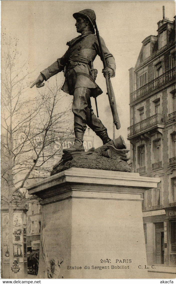 CPA PARIS 11e Statue Du Sergent Bobillot (535707) - Statues