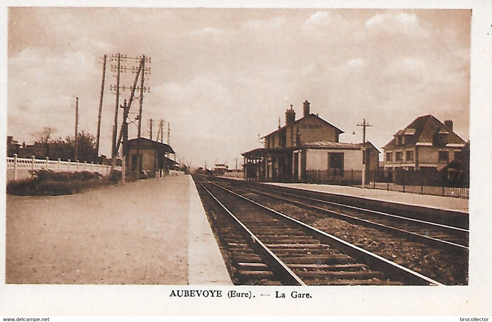 AUBEVOIE ( 27 )  - La Gare - Aubevoye