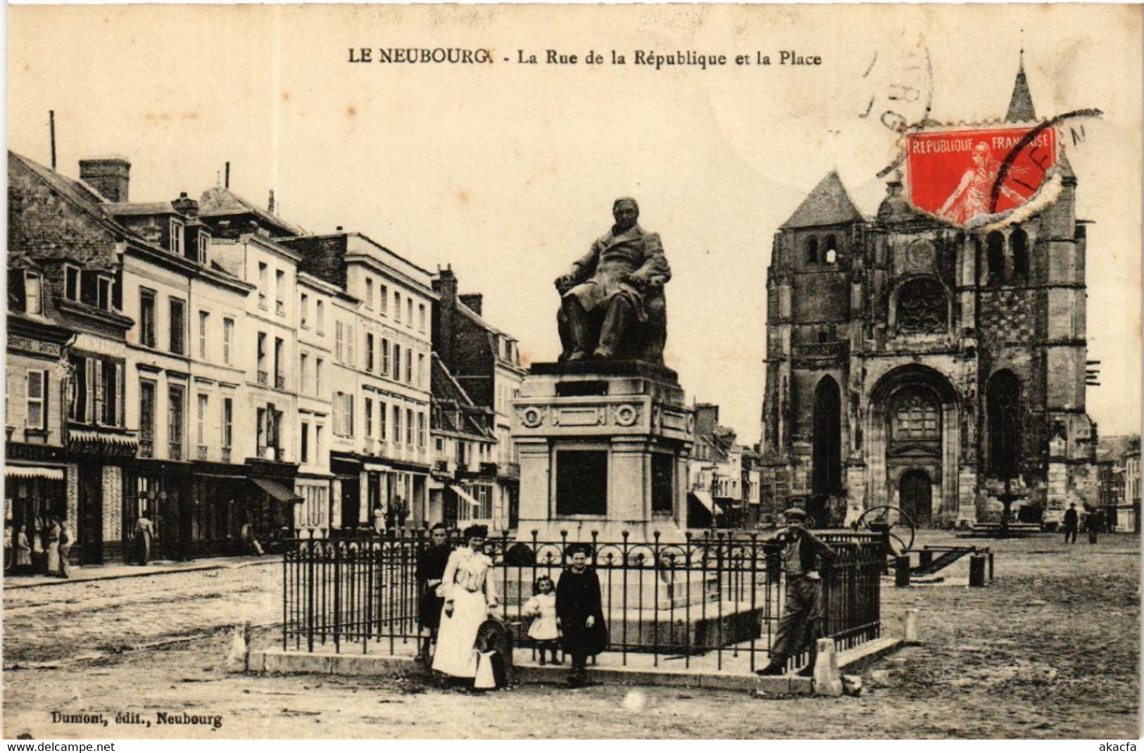 CPA Le NEUBOURG - La Rue De La Republique (478068) - Le Neubourg