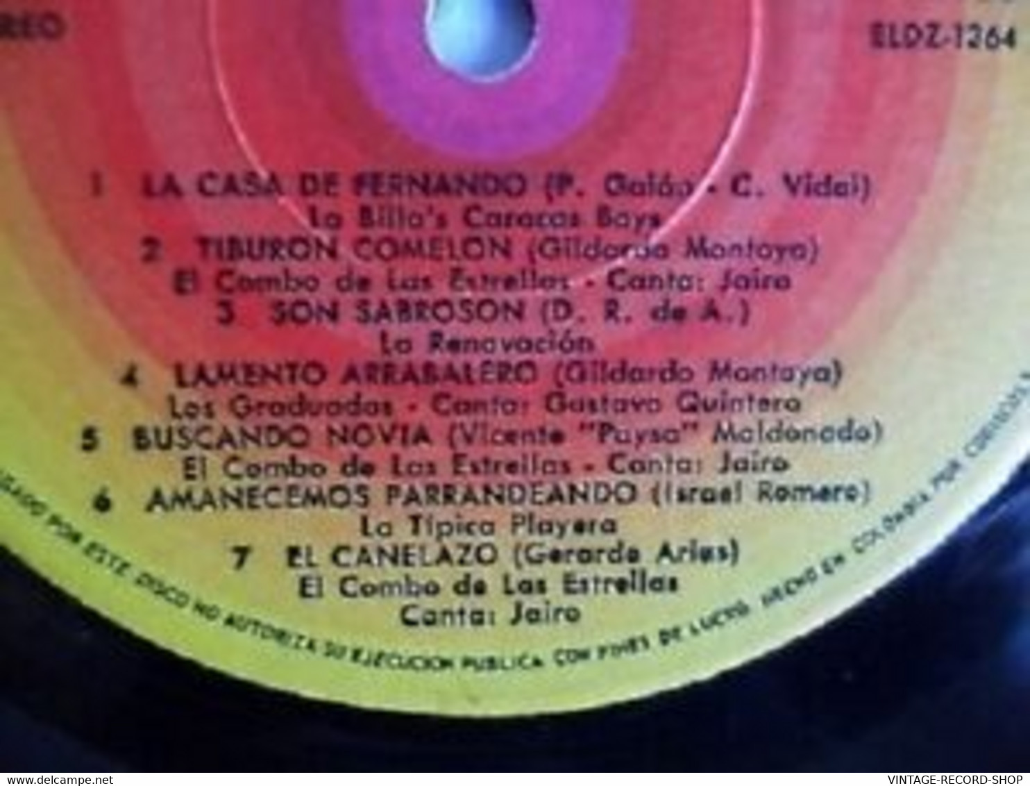 EL DISCO DEL AÑO VOL.8 VARIOS VALLENATOS-PORROS-CODISCOS + - World Music