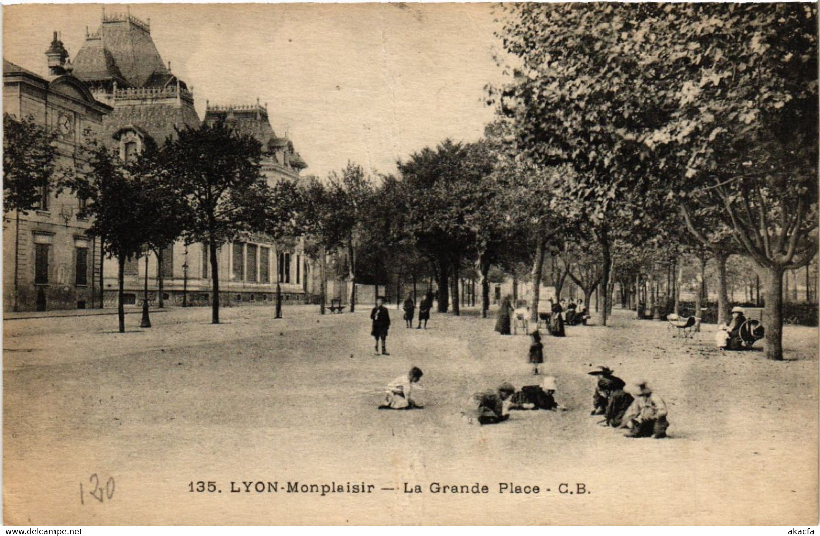 CPA LYON-MONPLAISIR - La Grande Place (442572) - Lyon 8