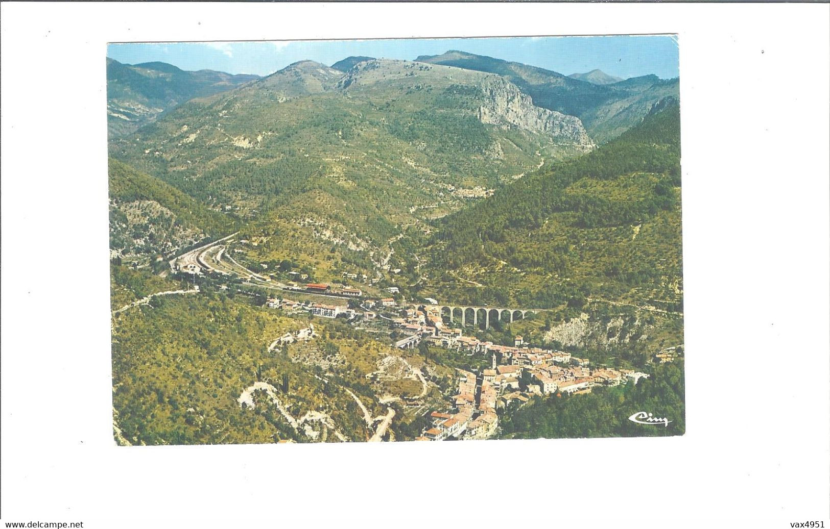 L ESCARENE  VUE PANORAMIQUE AERIENNE          ***      RARE     A  SAISIR **** - L'Escarène