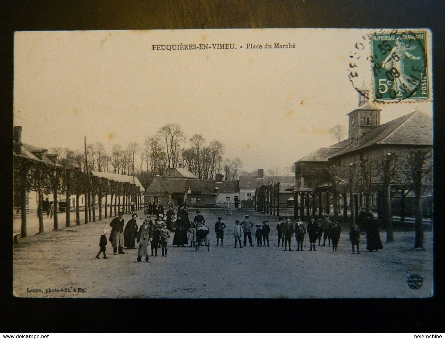 FEUQUIERES EN VIMEU                             PLACE DU MARCHE - Feuquieres En Vimeu