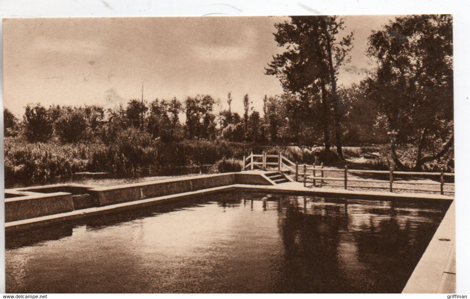 BEAUMONT LA RONCE CHATEAU DE LA HAUTE BARDE CENTRE D'EDUCATION PHYSIQUE ET SPORTIVE LA PISCINE TBE - Beaumont-la-Ronce